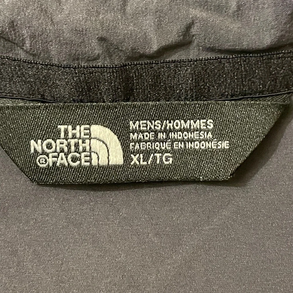 The North Face Mens XL Charcoal Short Sleeve Button Up Stretch‎ Hiking Shirt